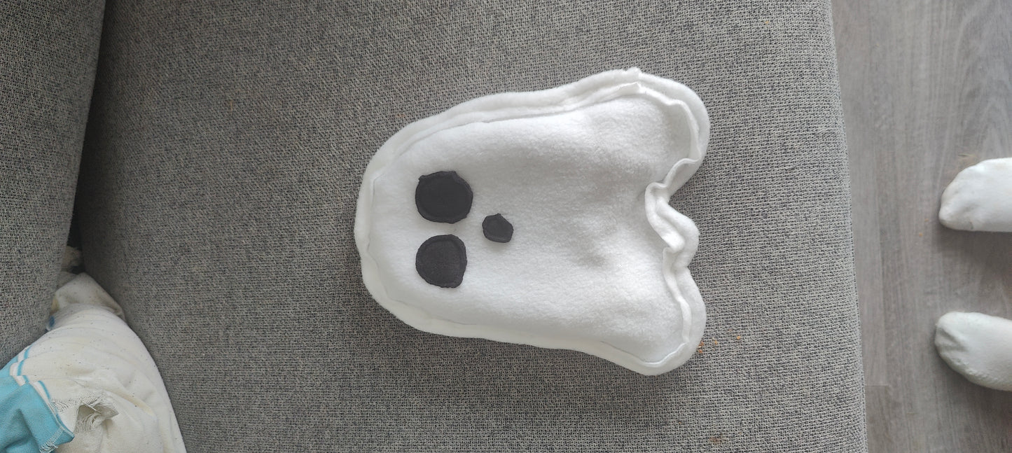 Ghostie tug toy